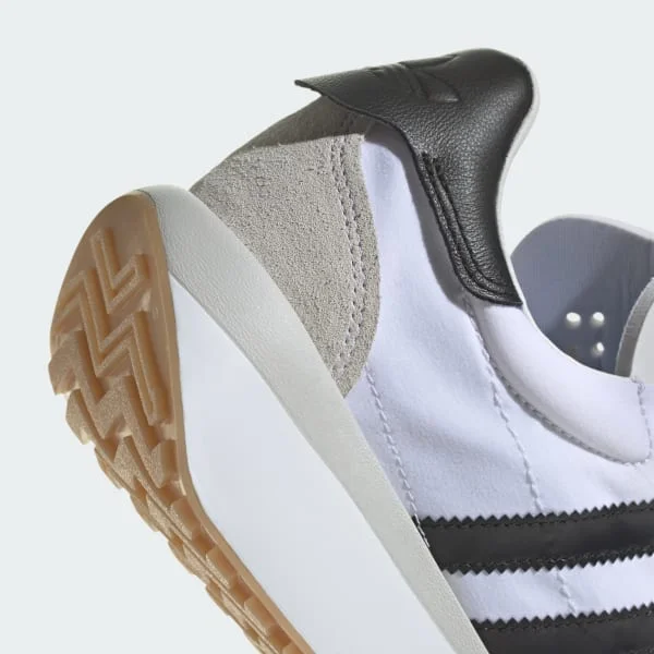 Adidas Country XLG Shoes IF8405 - Image 8