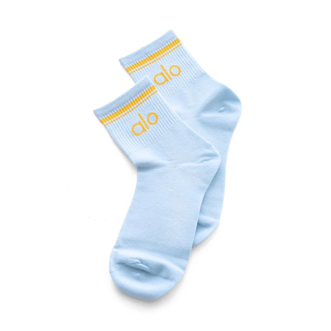 Alo Yoga Unisex Half-Crew Throwback Sock - BLU - Image 3