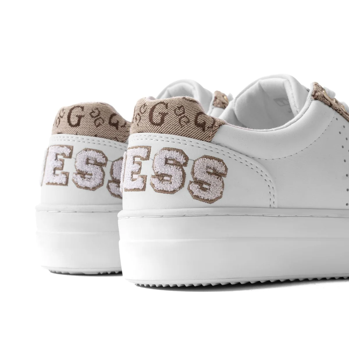 GUESS Beverly Logo Trainers - WHTBEG - Image 3