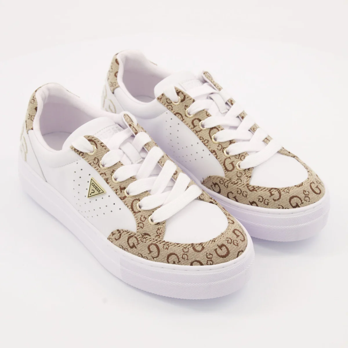 GUESS Beverly Logo Trainers - WHTBEG - Image 4