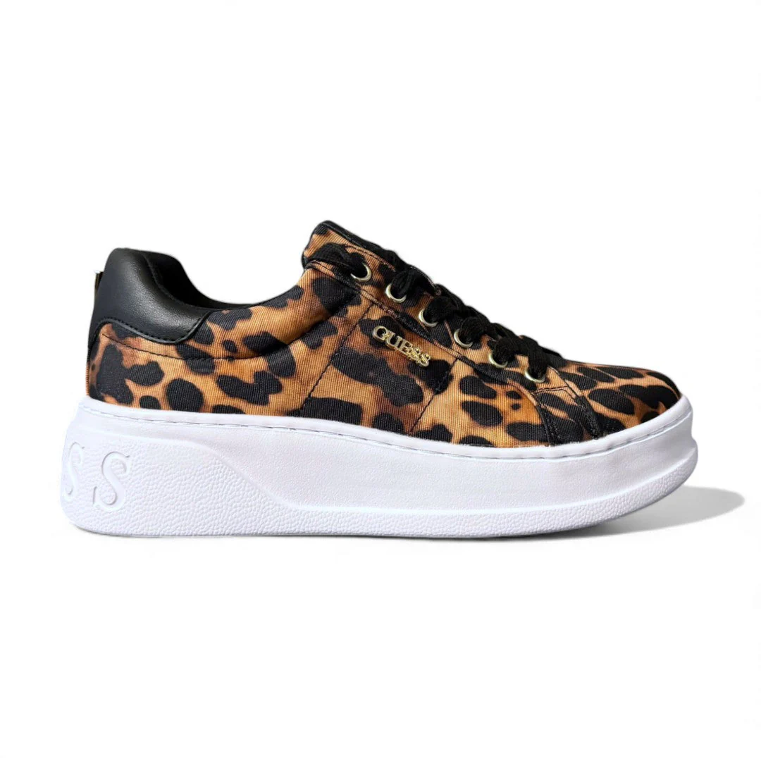 GUESS Carries  Sneakers Women - LPD