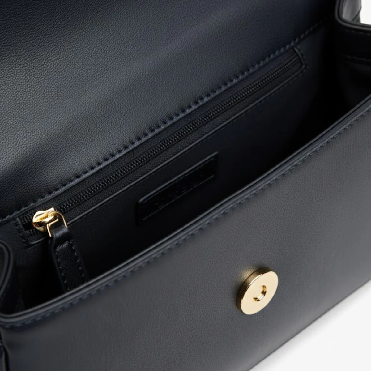 Tommy Hilfiger Pebbled Flap Crossbody Bag - BLK - Image 5