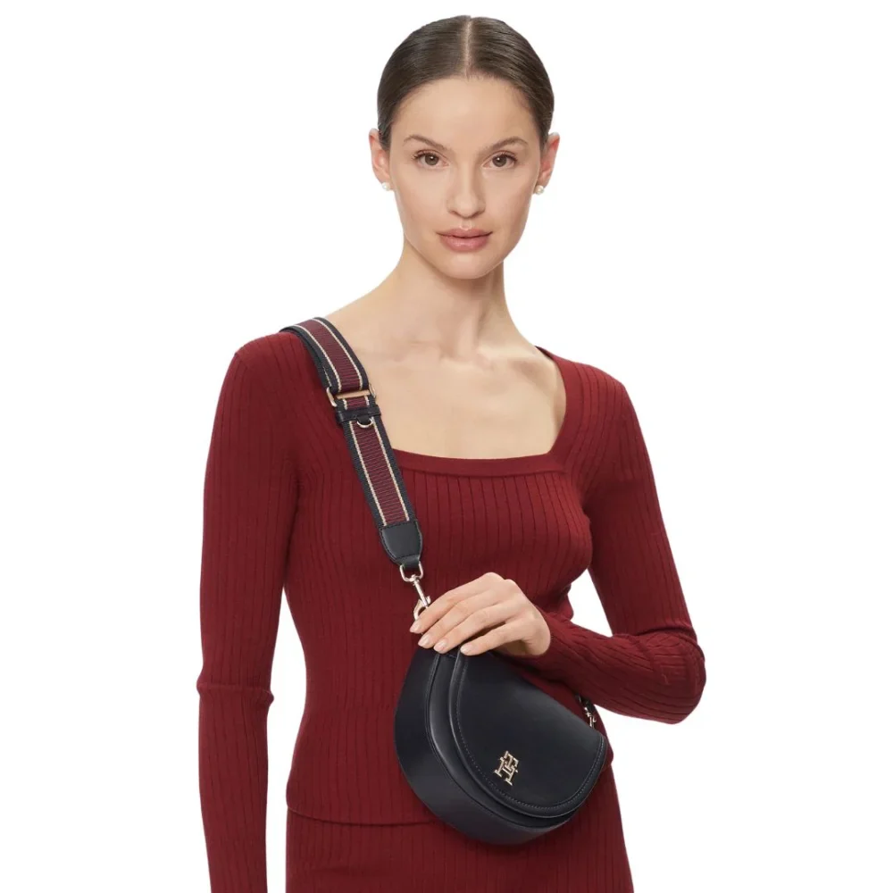 Tommy Hilfiger Th City Summer Saddle Bag AW0AW14877- NVY - Image 2