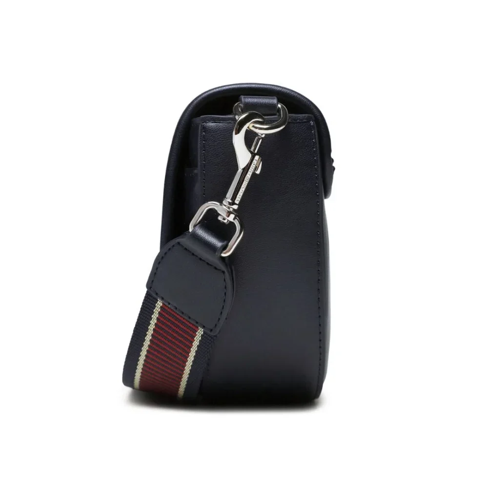 Tommy Hilfiger Th City Summer Saddle Bag AW0AW14877- NVY - Image 4