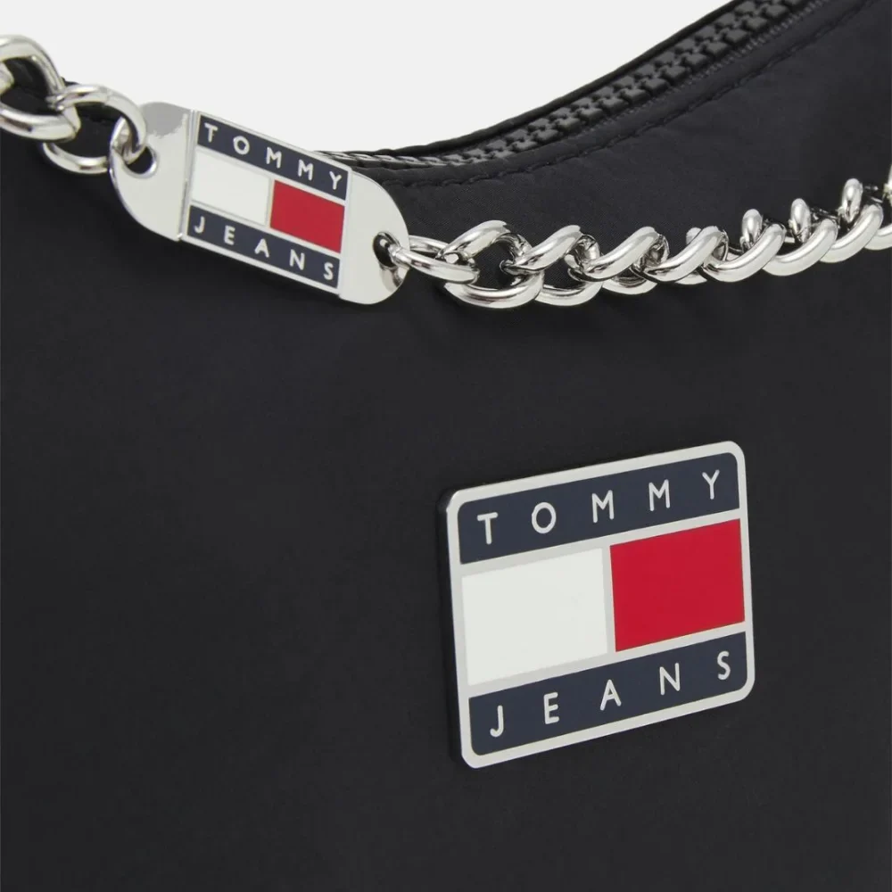 Tommy Jeans TJW Summer Nylon Shoulder Bag AW0AW11839-BLK - Image 8